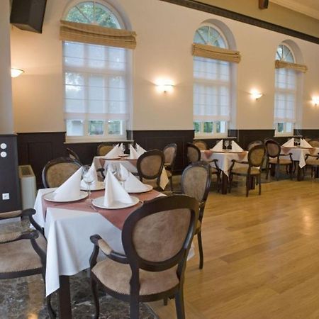 Hotel Apollo Darłówko Eksteriør billede